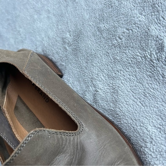 Lucky Brand Cahill Distressed Leather Convertible Loafer Flats Dark Driftwood - Picture 14 of 15